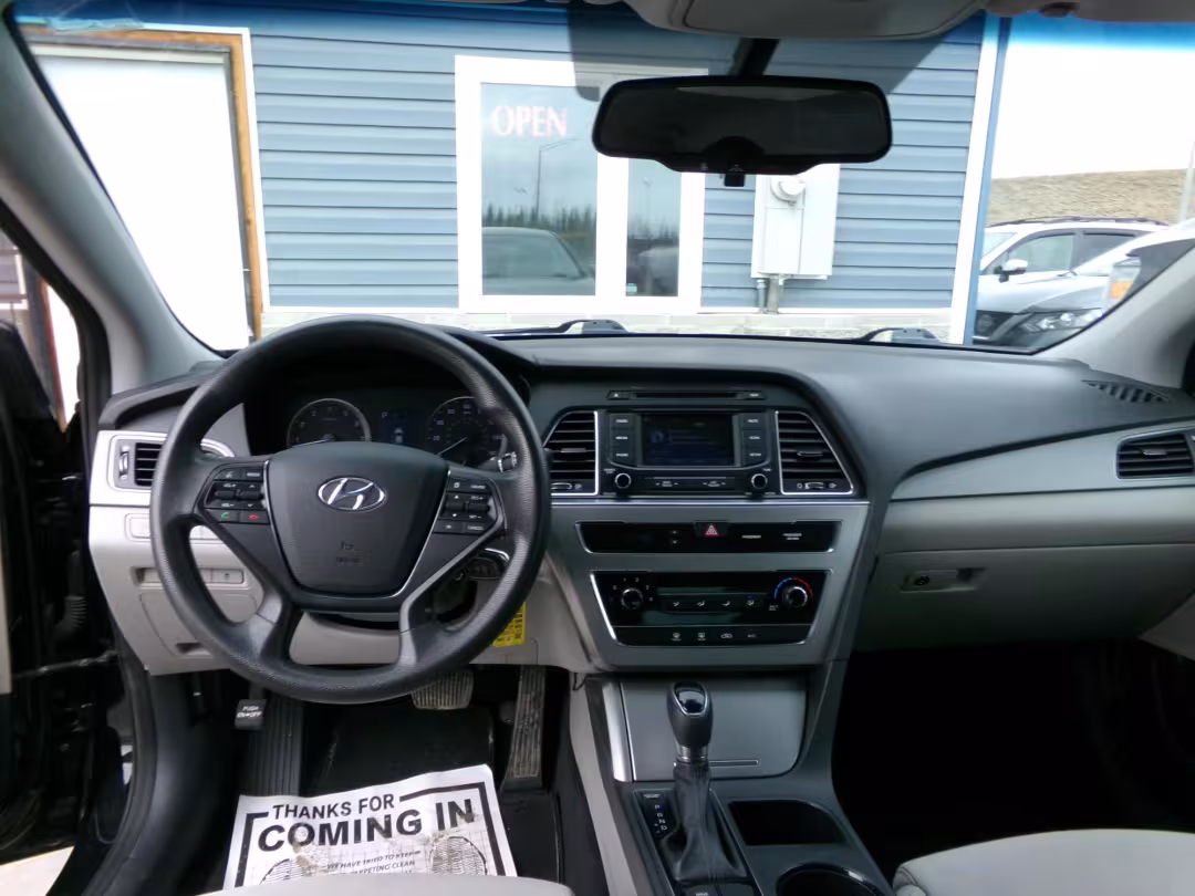 2015 Hyundai Sonata - 5NPE24AF7FH194239 - Image #6